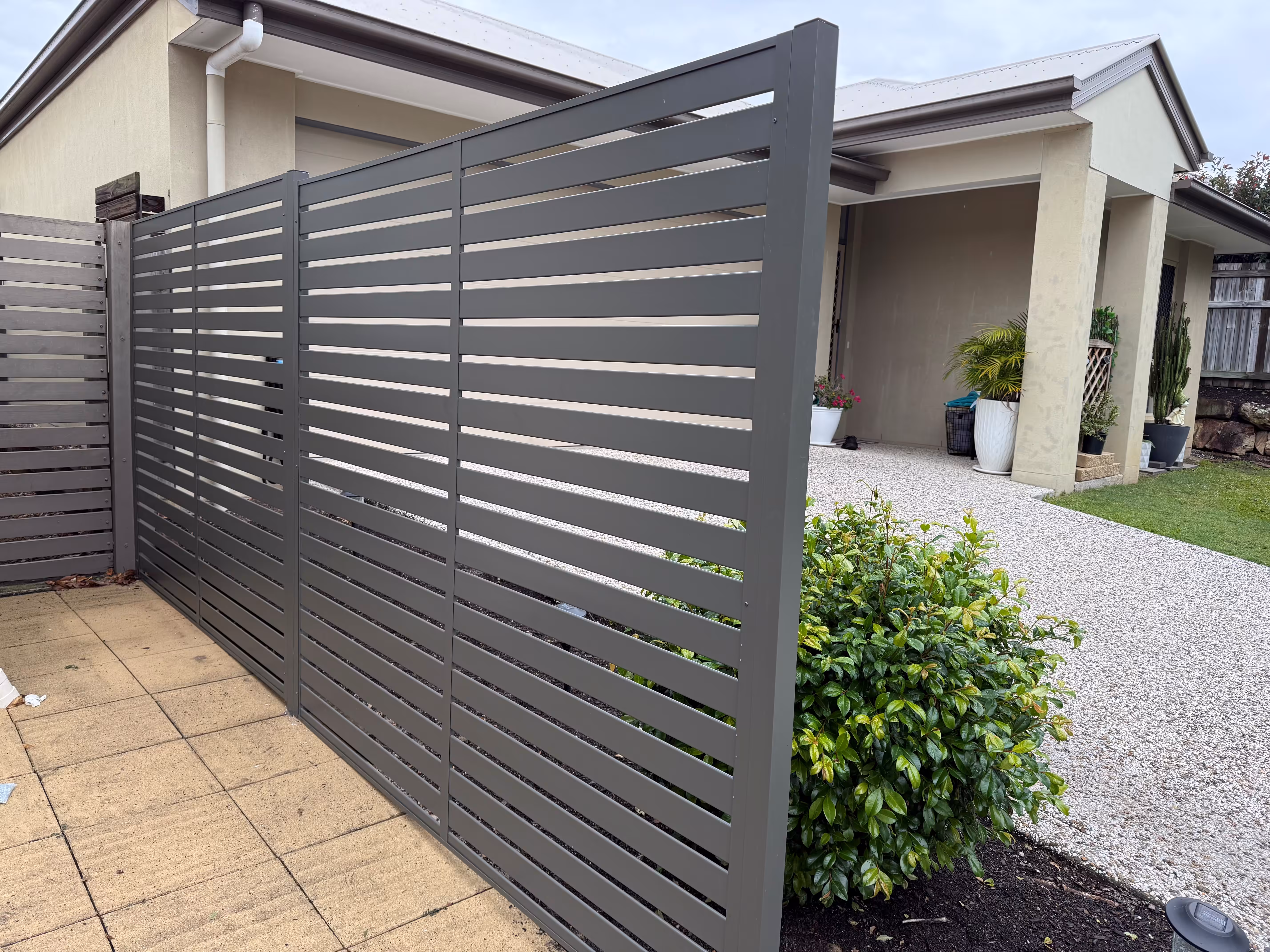 Privacy Screens OneSolomons