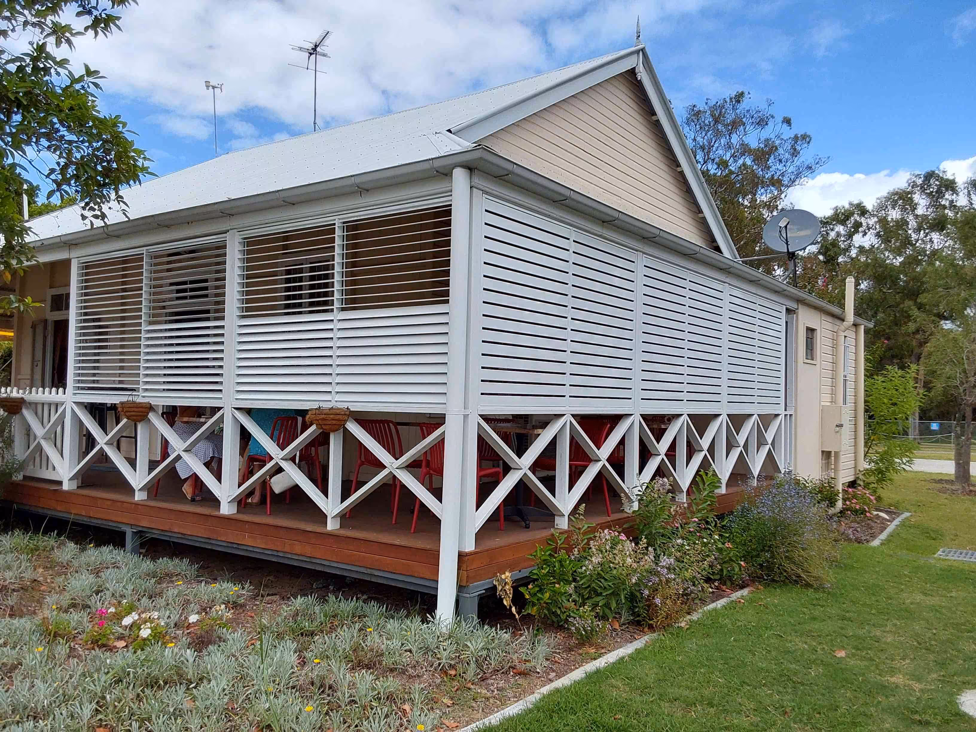 scaled_Quickslat and Seeview