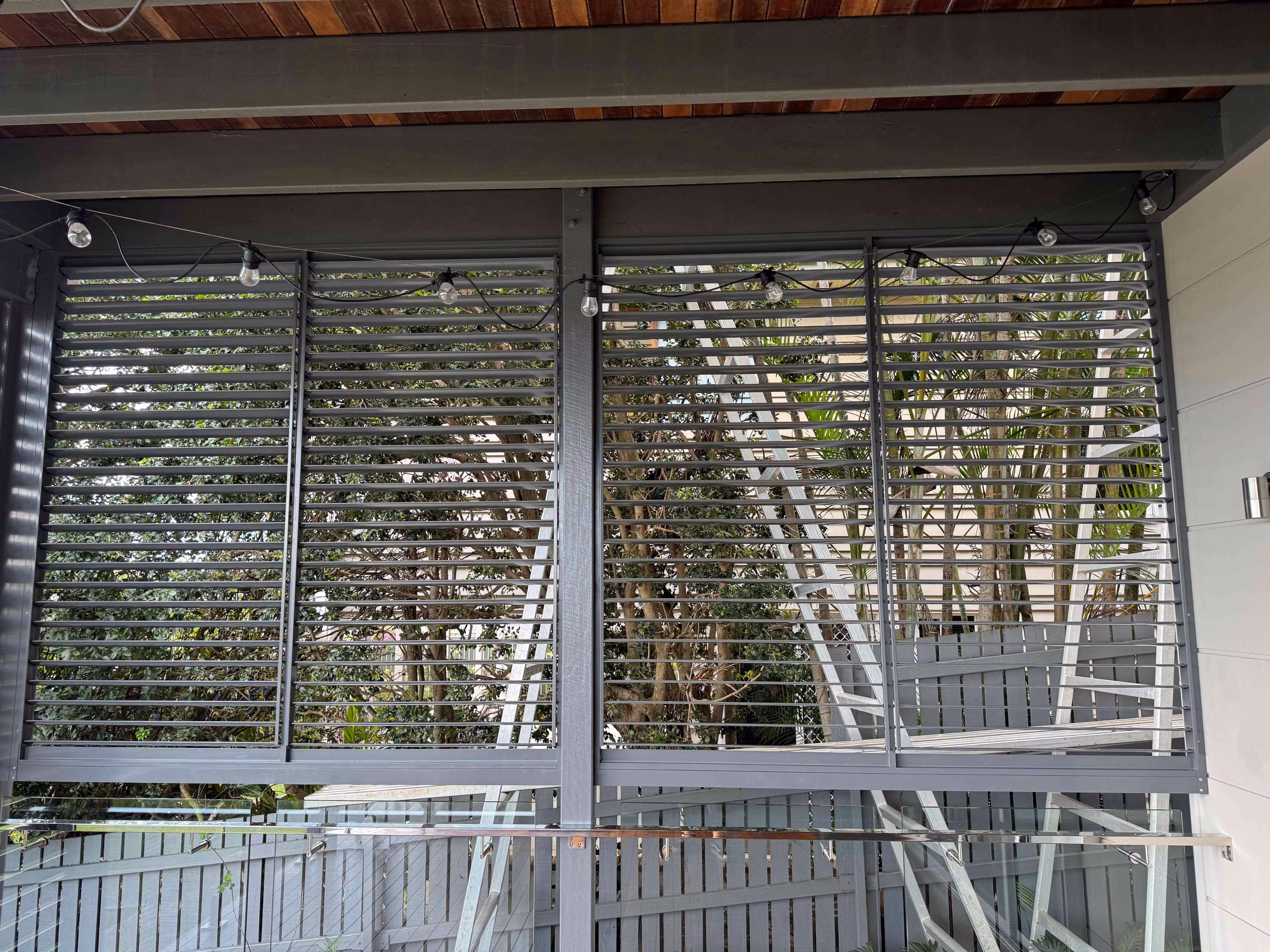 scaled_Seeview - Grey 2